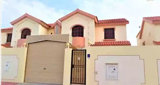 Résidentiel Propriété prête 5 chambres U / f Villa autonome  a louer au Doha #7232 - 1  image 